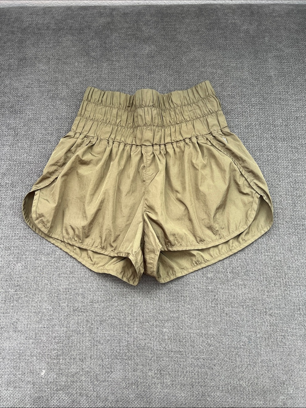 High-Waist Khaki Elastic Waist Women’s Shorts